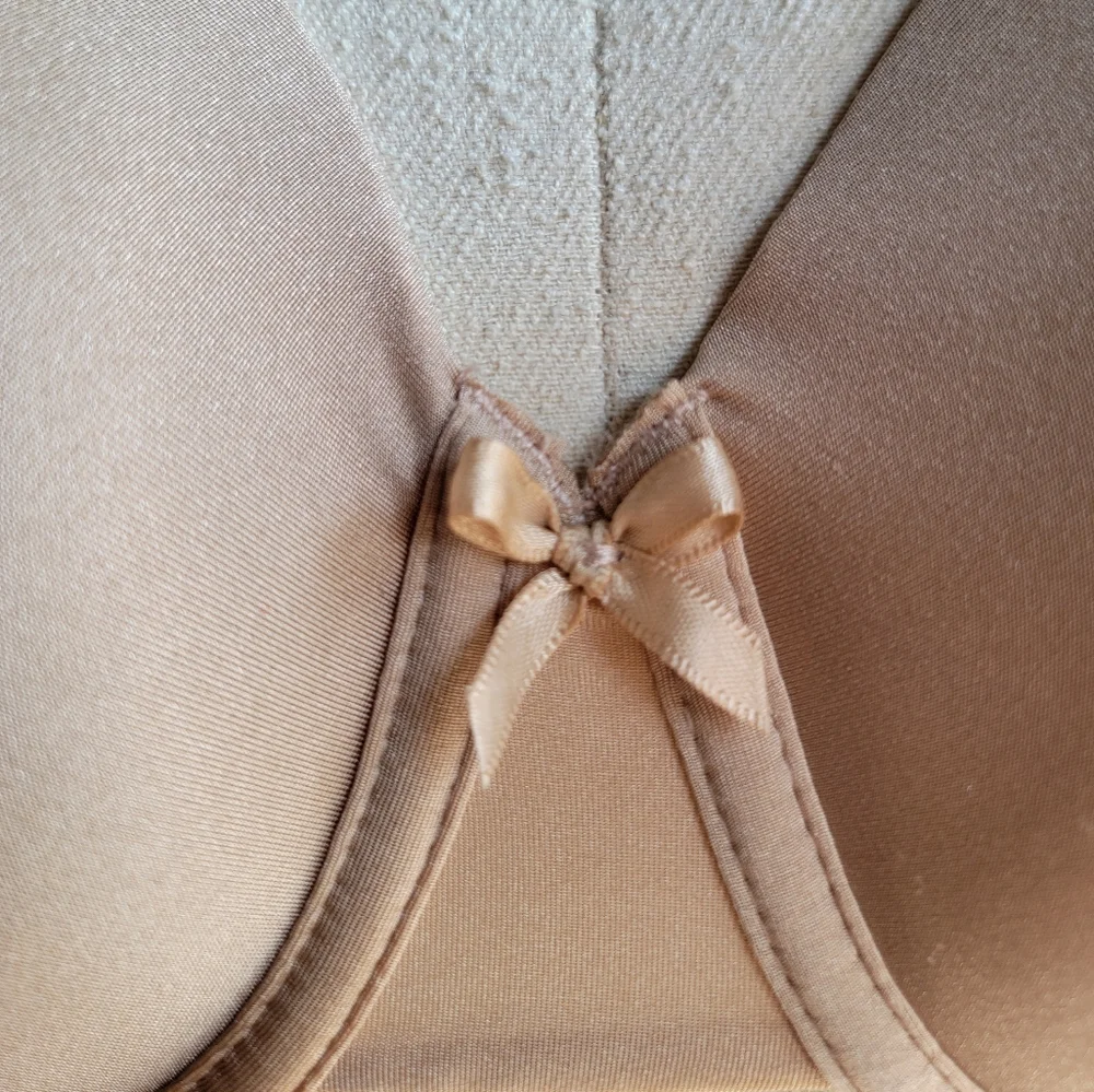 Classic Full Coverage Bra - Picture 2 of 7
